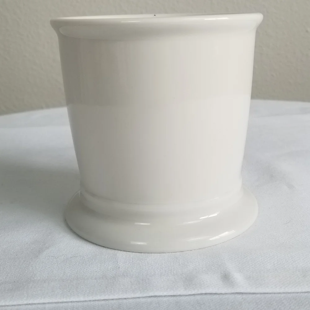 Anthropologie ‘H’ Initial Monogram Coffee Tea Soup 16oz Mug